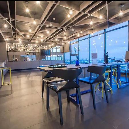 Central Pattaya Condo With A Beautiful View Eksteriør bilde